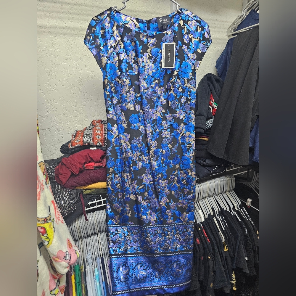 Beige by eci Blue Floral Midi Dress